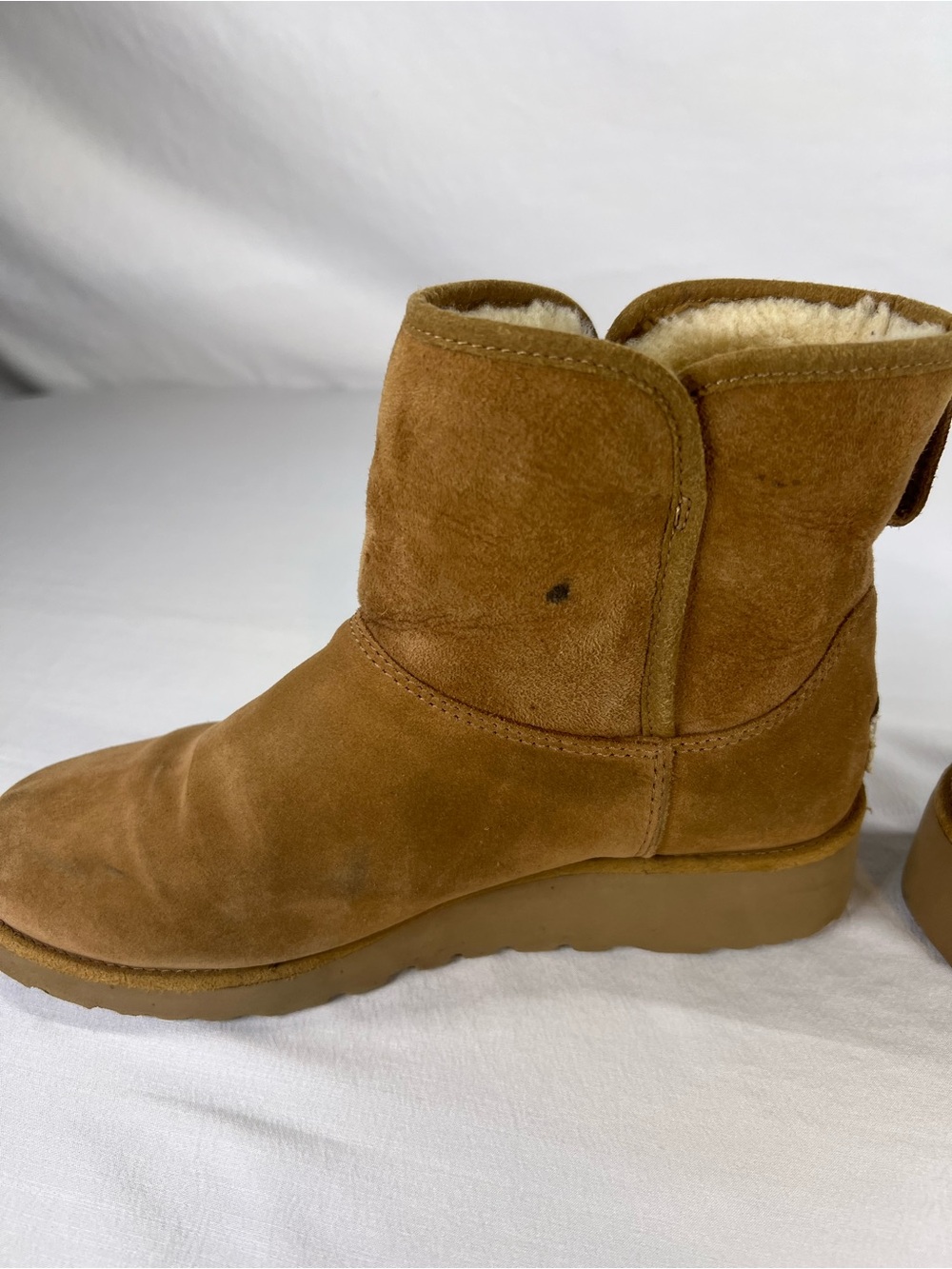 UGG Chestnut Suede Shearling Lined Ankle Boots - Picture 5 of 13